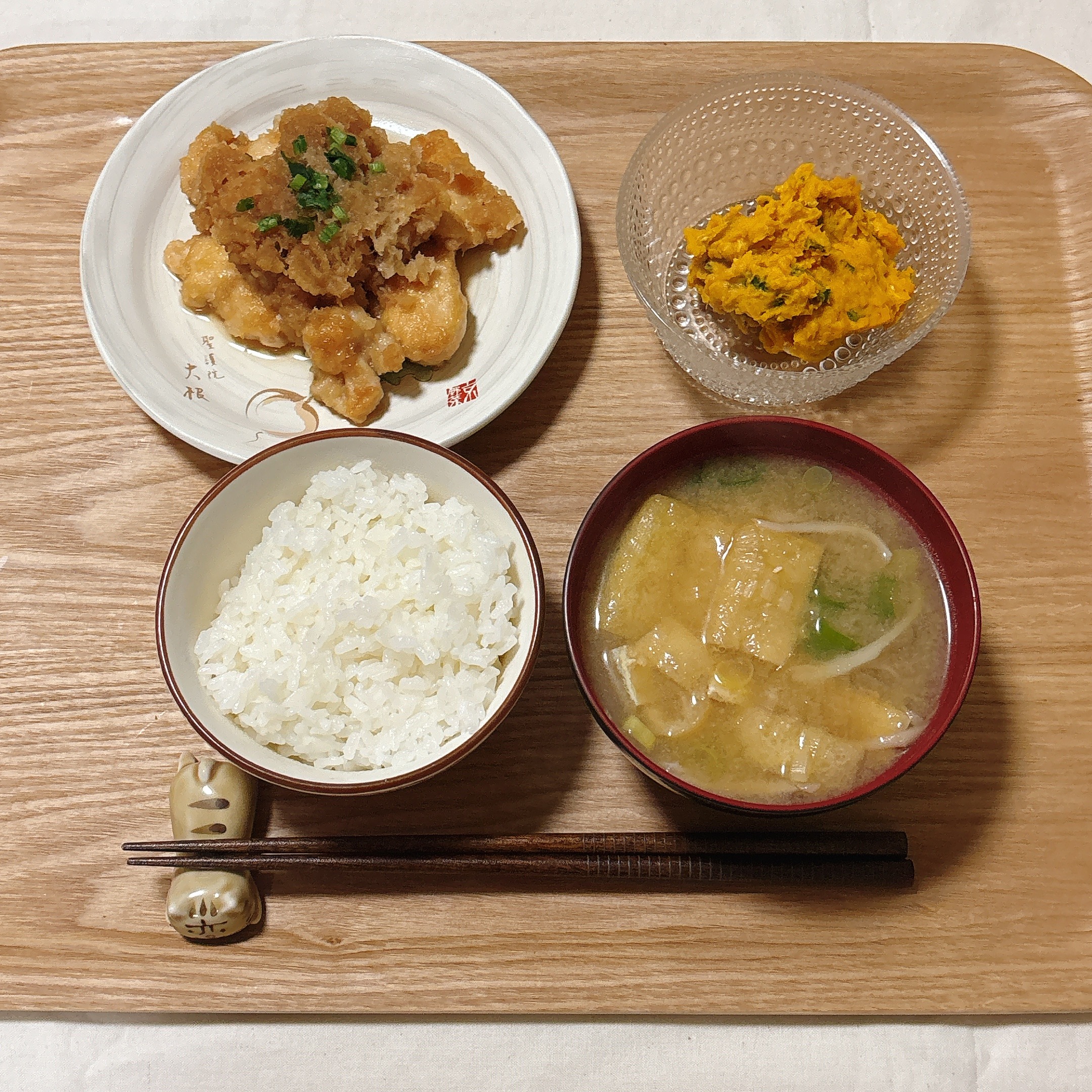 鶏肉のみぞれ煮、かぼちゃサラダ、味噌汁の妊活中の夜ごはん献立